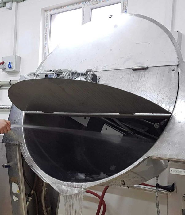 Продавам напълно работещ цех за консерви – готов бизнес пакет