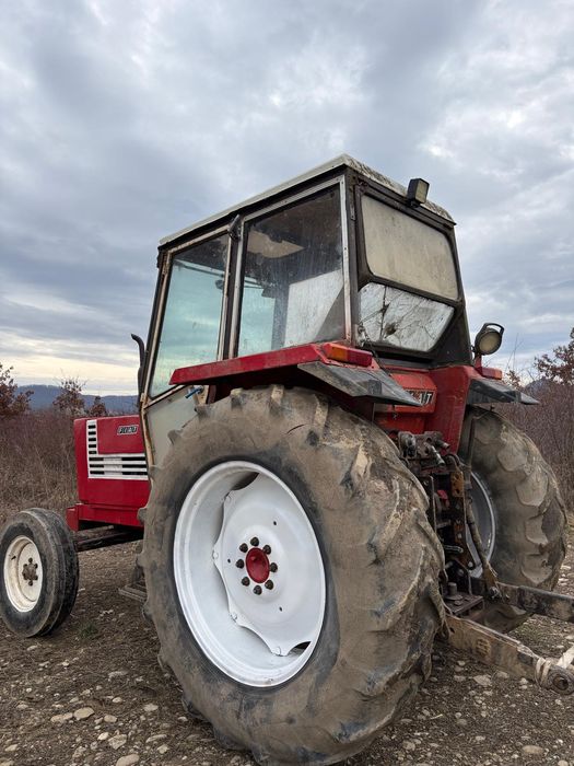 Vând tractor Fiat 780