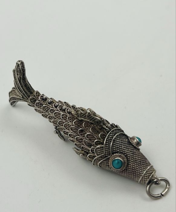 Сребърна старинна риба филигран  Китай с Тюркоаз