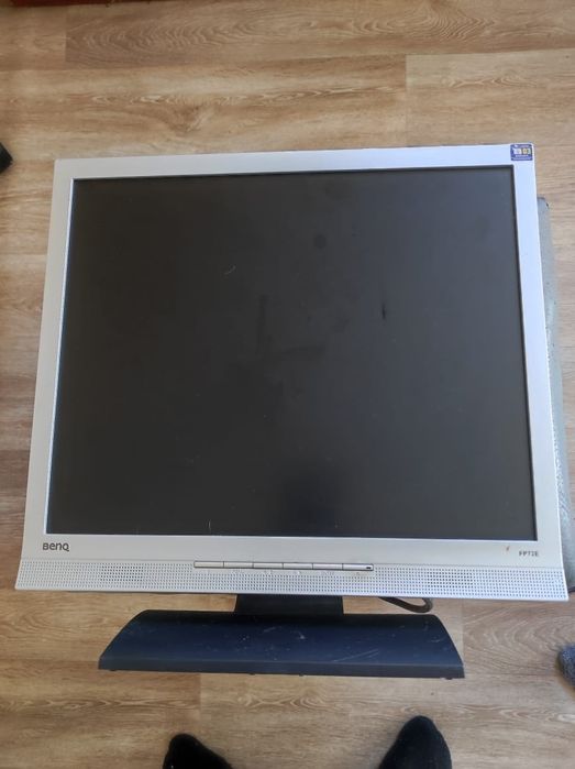 Монитор с ножкой 75 герц рабочий