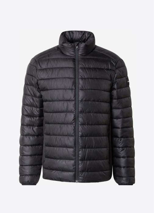 Продавам зимно яке CALVIN KLEIN