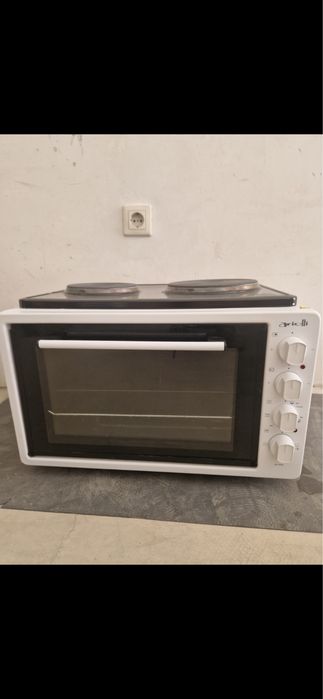 Малка фурна с 2 котлона