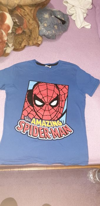 Vand tricou spiderman