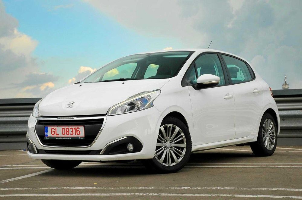 Peugeot 208,an fab 2018,1.5 diesel,bine intretinuta!