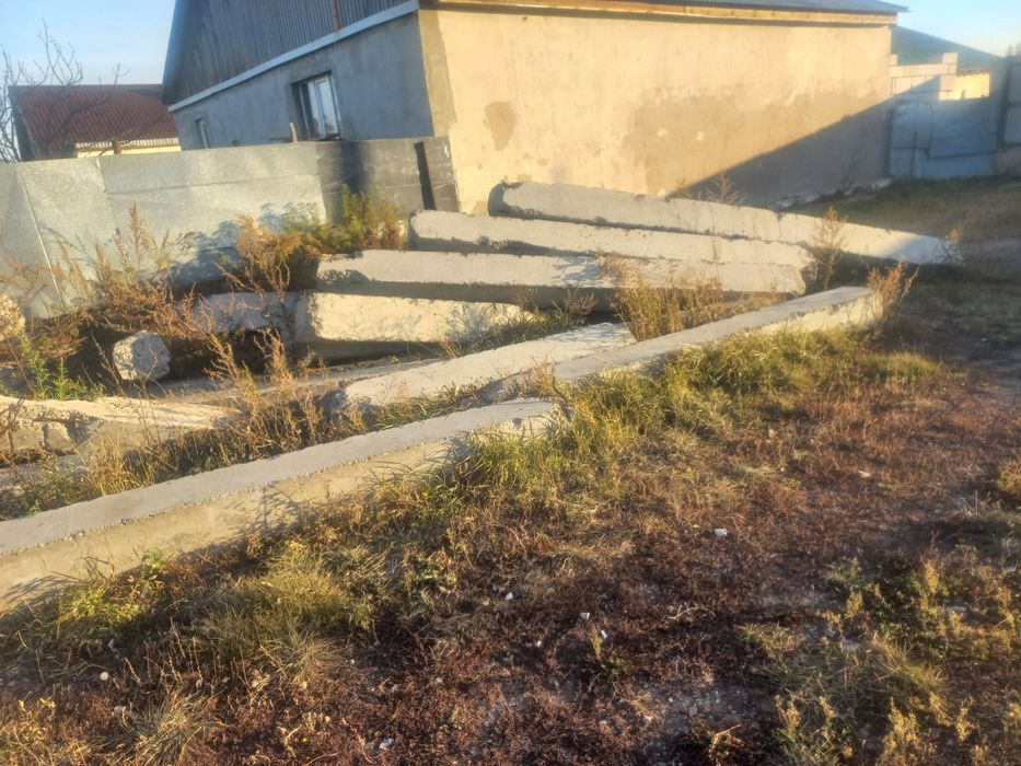 Продаётсья железные столбы