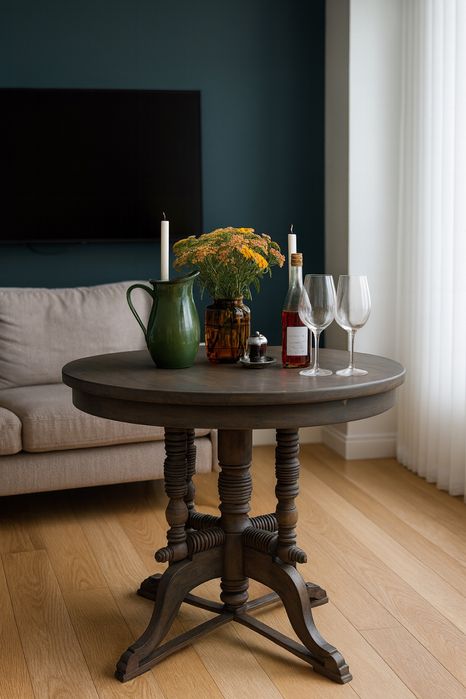 Стол антикварный