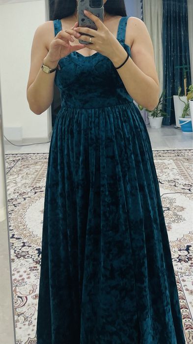 продается платье