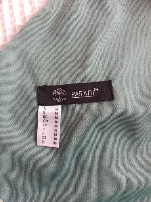 Официална рокля Paradi