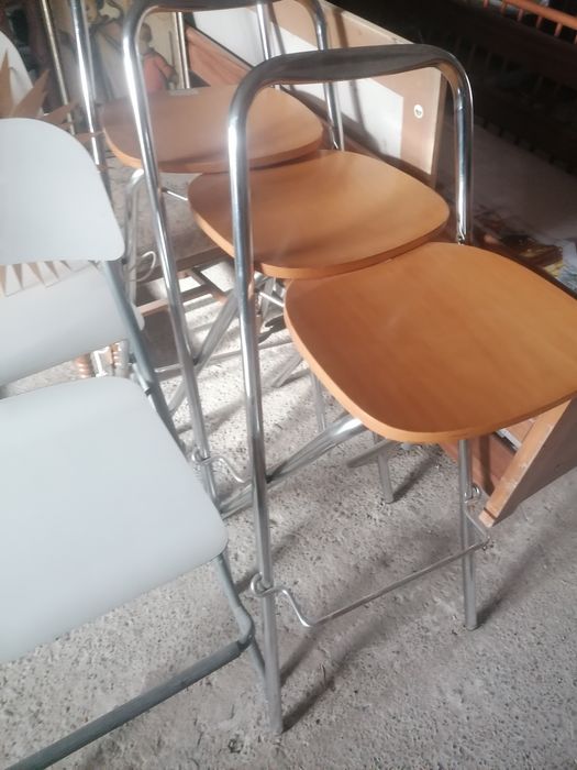 Scaune bar și scaune lemn masiv