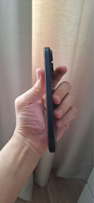 Продам Iphone 15 на 128 гб