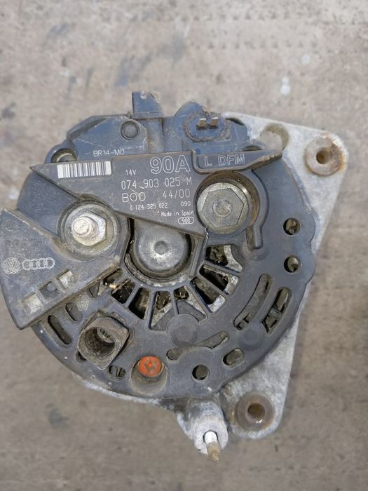 Alternator tractor
