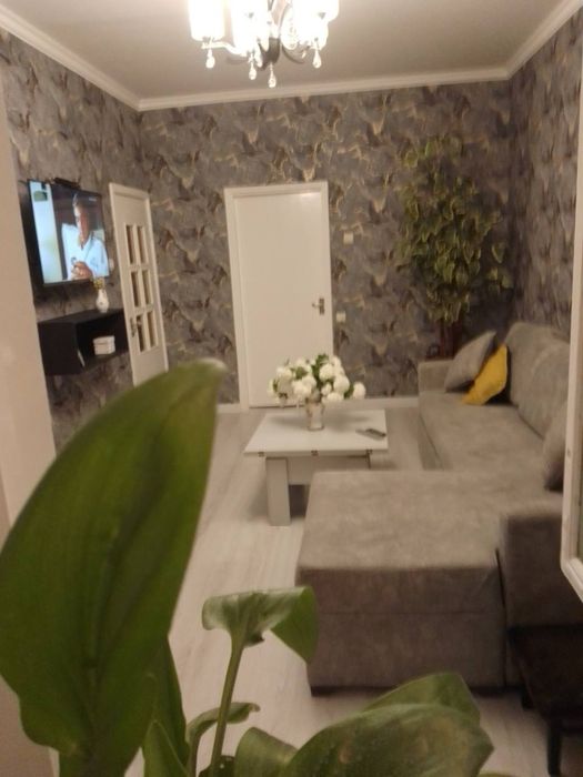 2 комнатная квартира в метро БИЙ Мирзо-Улугбекский район