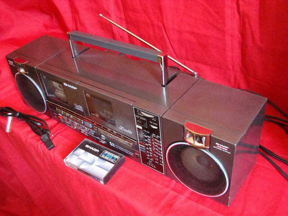 SHARP QT - 88 Z D. 1985 год. Редкий  Made in Japan ORIG.