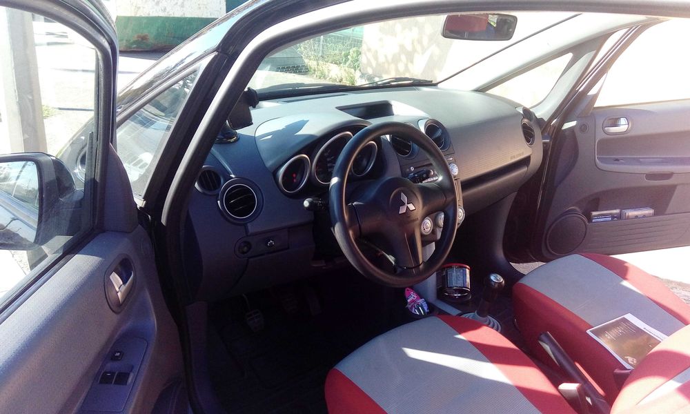 Mitsubishi Colt CZ30 1.3