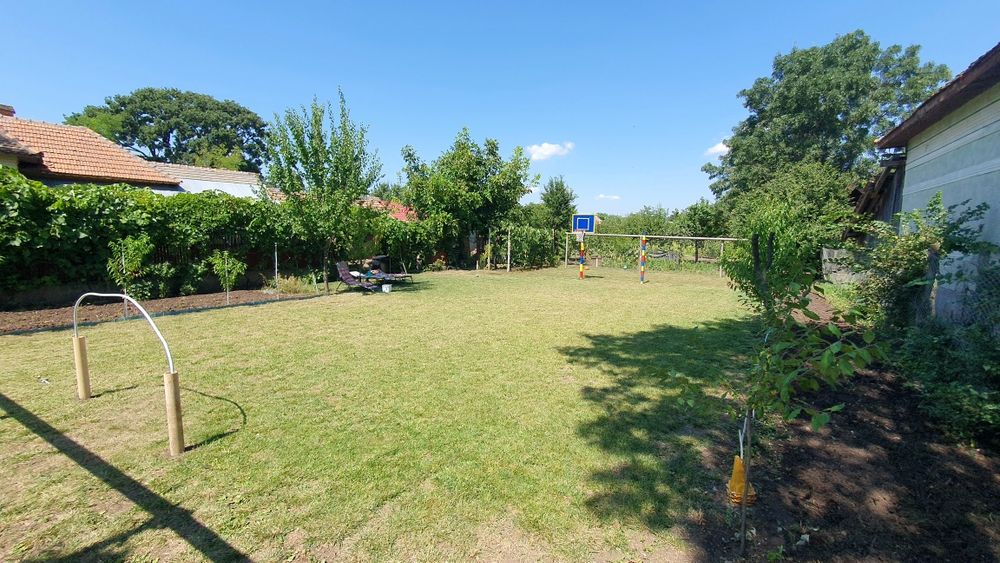 Vând casă în localitatea Giubega, județul Dolj