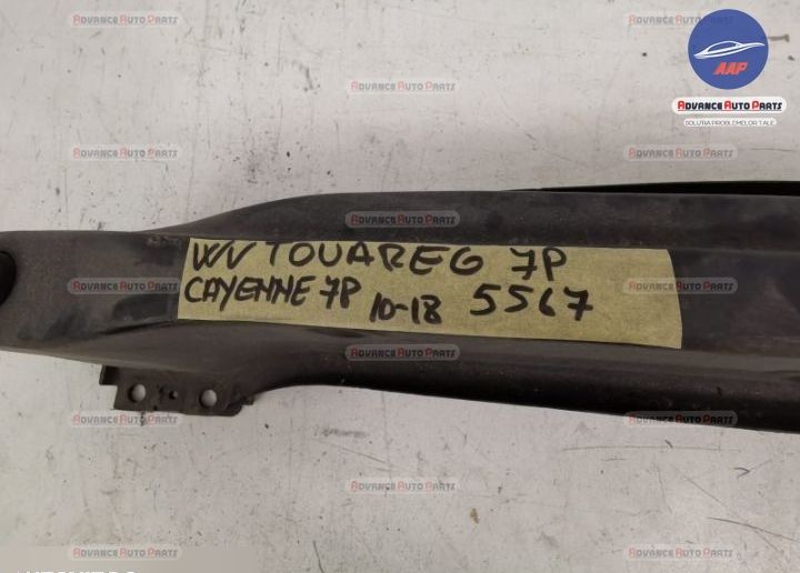 Задна арматура оригинална Volkswagen VW Туарег / Touareg втора генерац