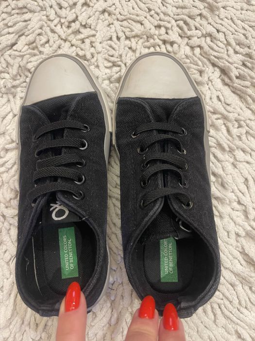 Обувь для девочки 33 размер  . benetton