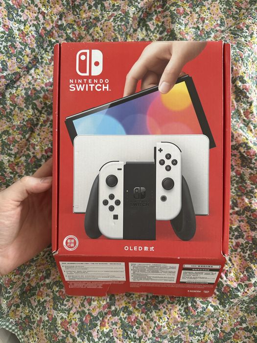 Продам Nintendo Swith Oled