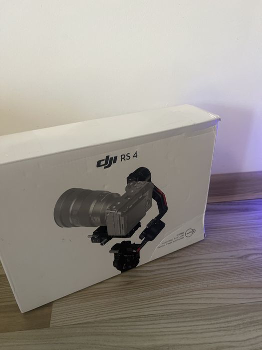 Stabilizator Dji RS 4 , NOU , Sigilat