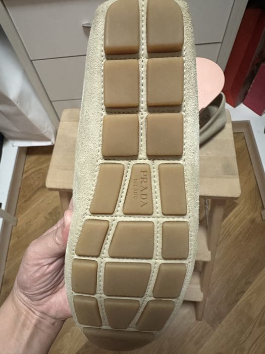 Лоферы Prada оригинал, надевала один раз