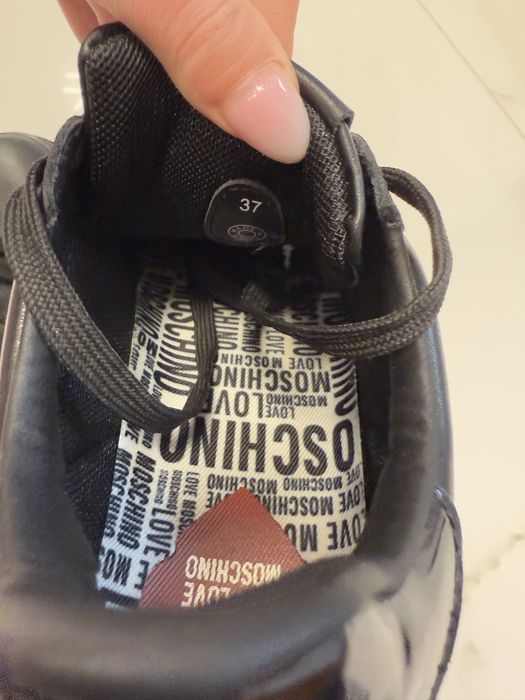 Кецове Love Moschino