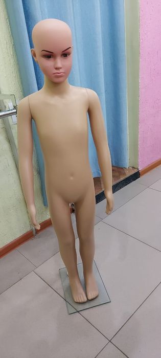 Детский маникен.