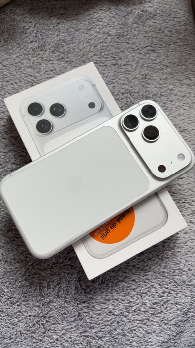 Vand iPhone 17 pro max