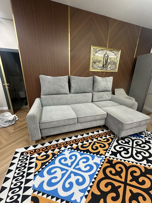 Продаётся удобный диван