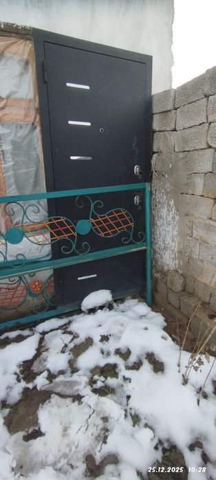 Temir eshik xolati zoʻr  puliga arziydi