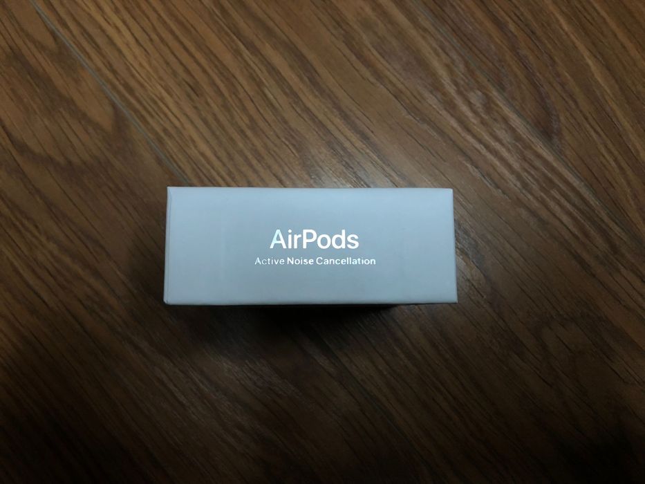 AirPods 4 Active Noise Cancellation