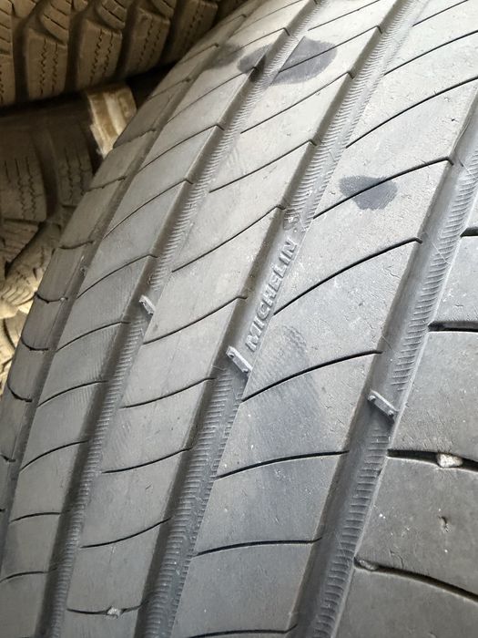 Michelin 215/55/R17