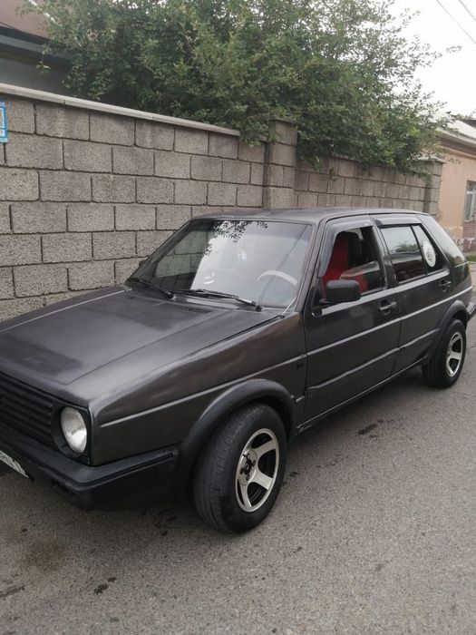 Продам автомобиль Golf 2