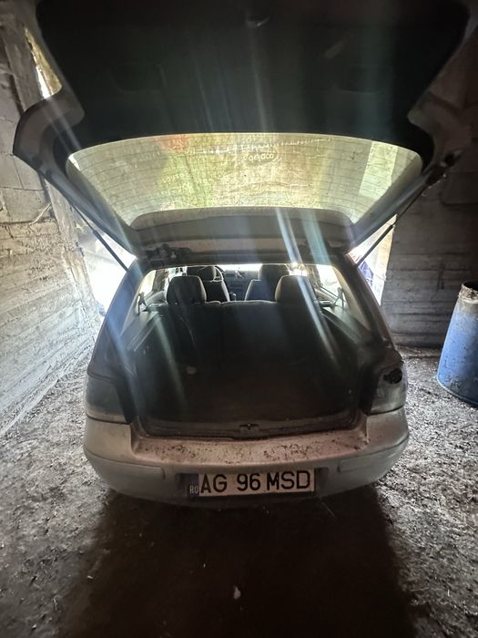 Golf 4 pentru rabla sau piese!