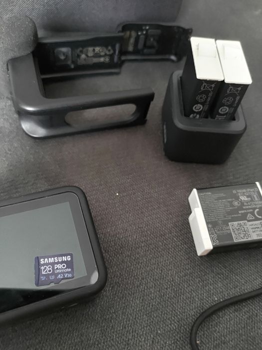 Vând GoPro HERO 11 Black, Creator Edition