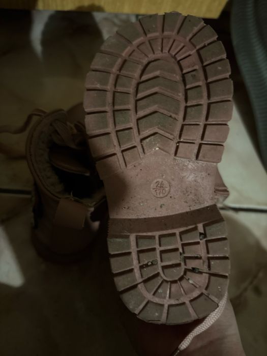 Ghete roz minnie fete