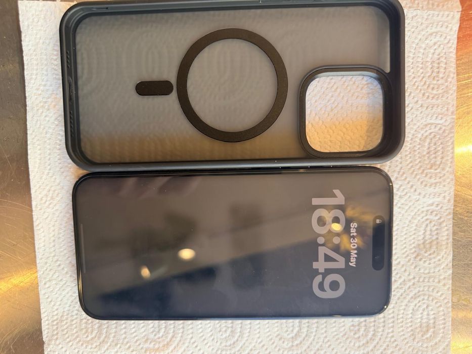 Iphone 15 pro max 512 vind sau scimb