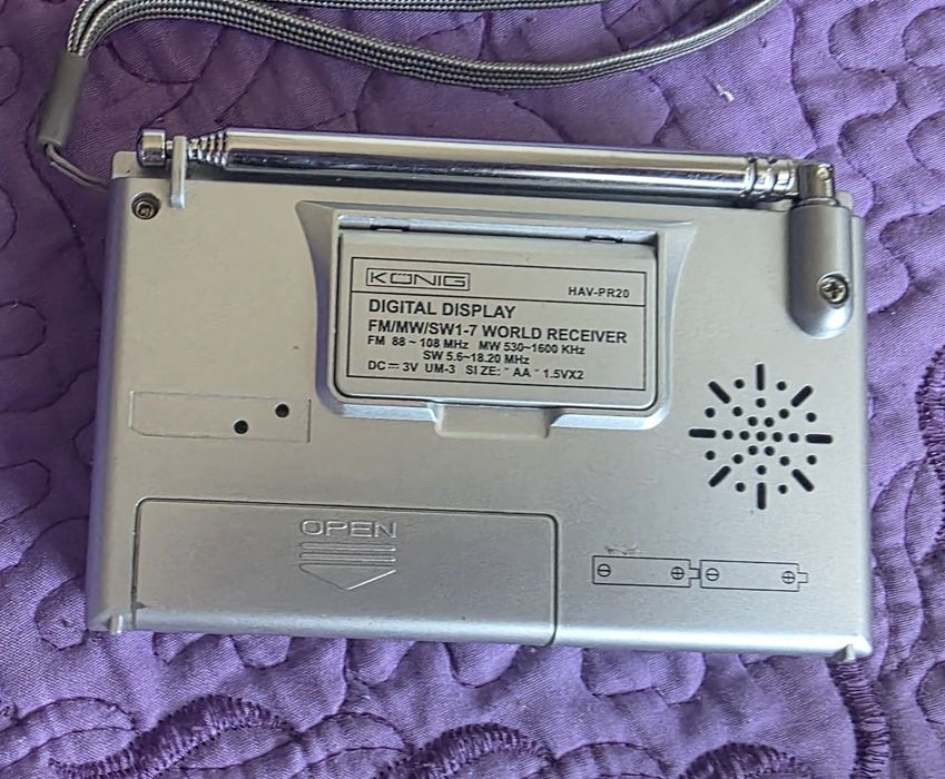 Radiouri Sony, Diverse modele