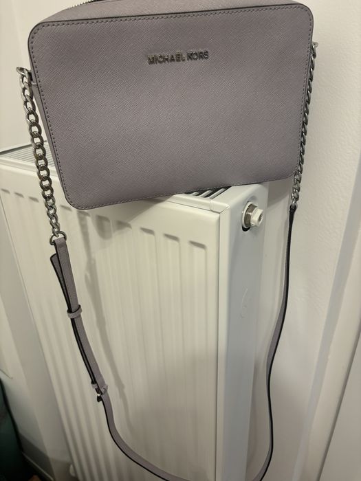 Geanta Michael Kors Jet Set cross body