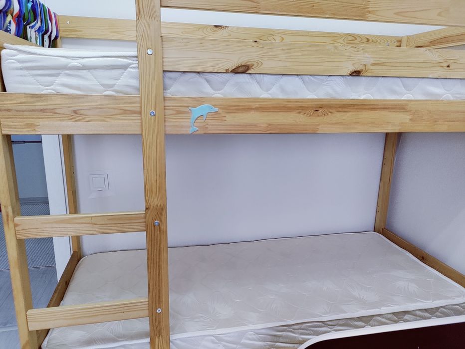 Двухъярусная кровать ( Икея)