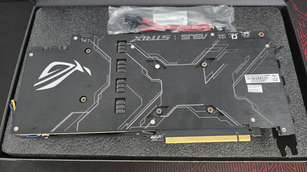 Vând placa video RTX 2070 8GB