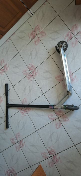 Trotineta  de  vanzare