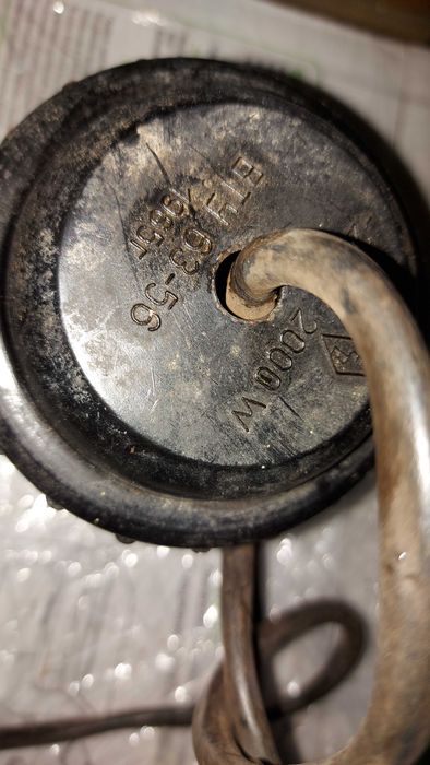 Ретро бойлер. Първият нагревател за течаща вода.