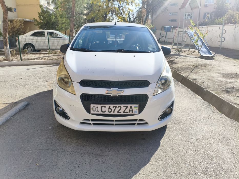 Продает chevrolet spark