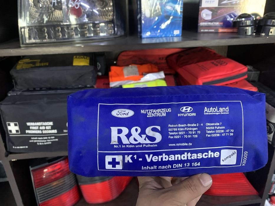 Аптечки заводские оригинальные VW,Audi