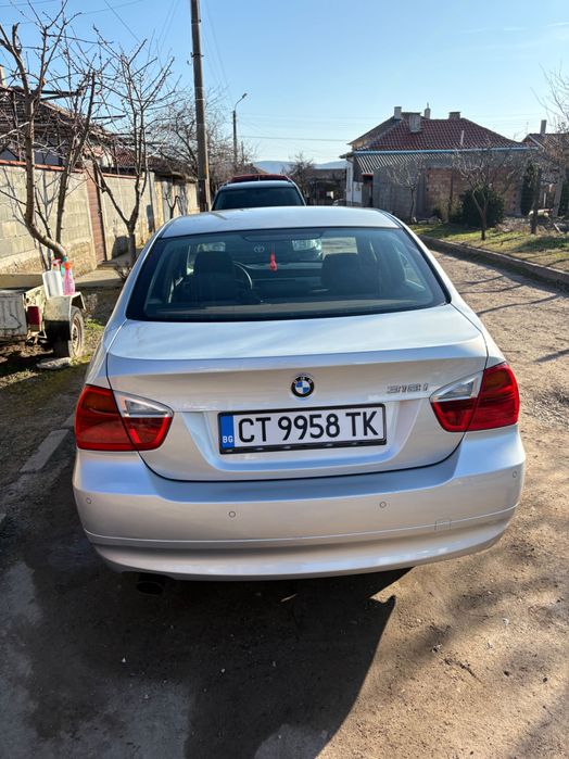 BMW e90 318i 2.0