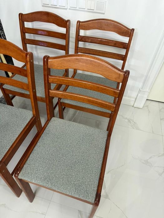 Стулья по 7000 тг