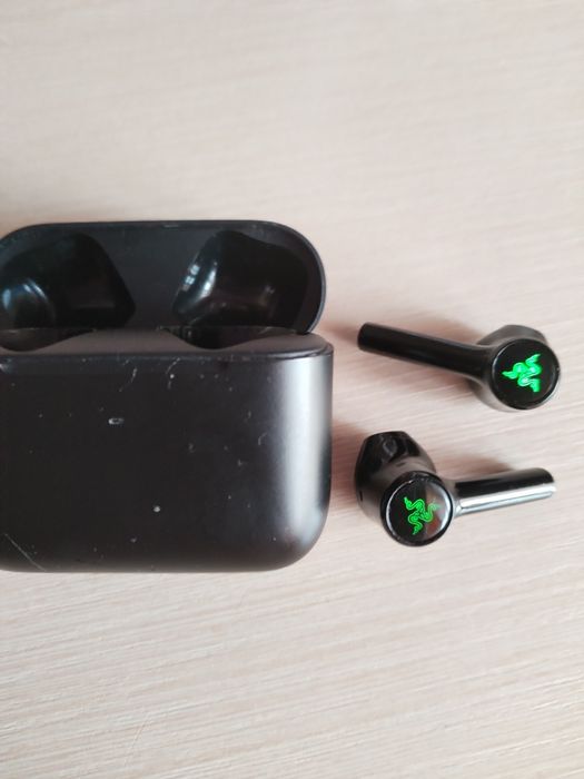 Продам Bluetooth гарнитура Razer Hammerhead True Wireless X, Black.