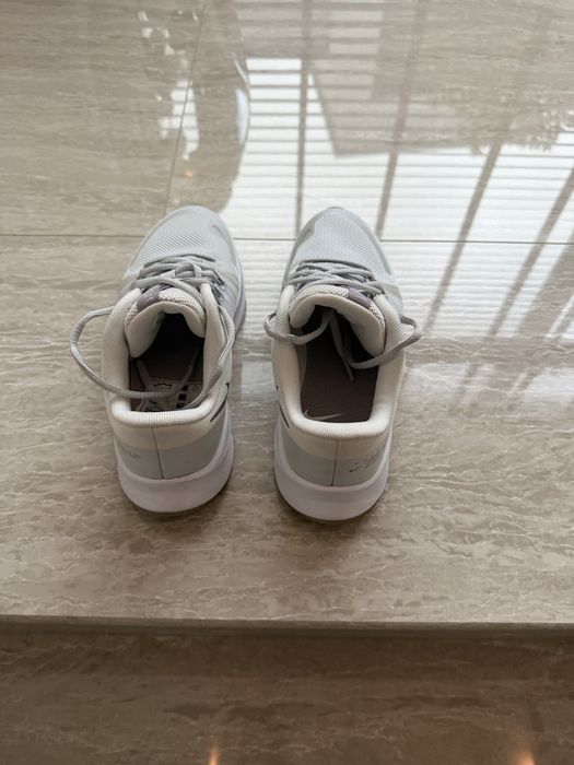 Дамски маратонки NIKE