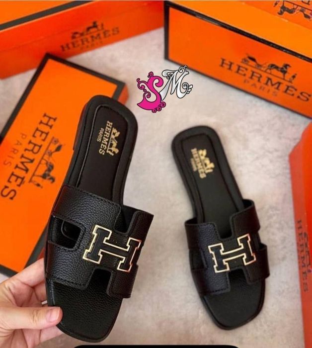 Papuci Hermès negri