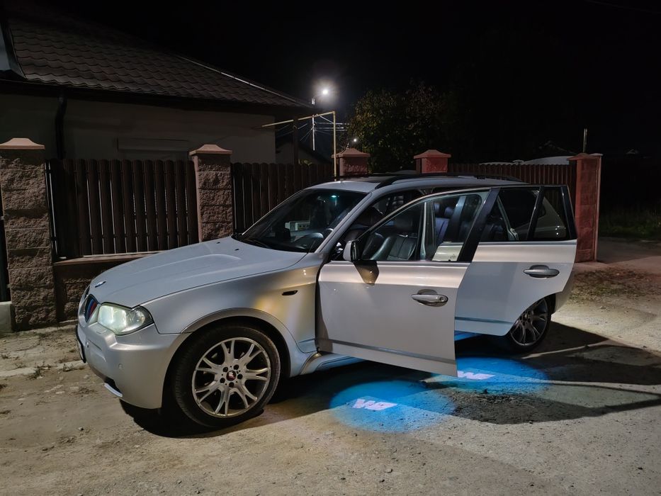 Bmw X3 E83 2.0 diesel 177 cai xDrive Automat / Pachet M / Panoramic